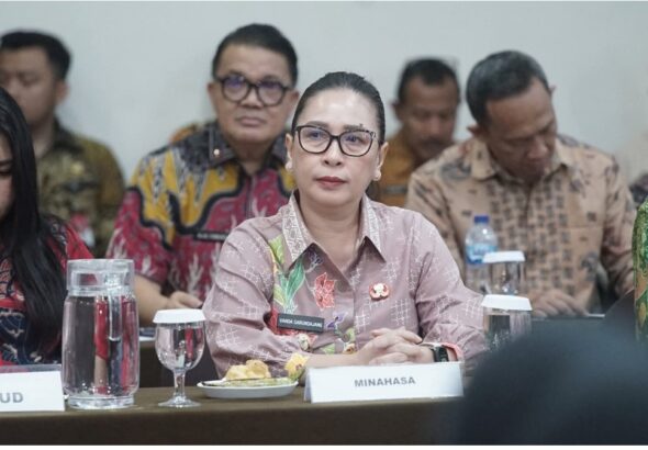 Screenshot_20251002-221804~2